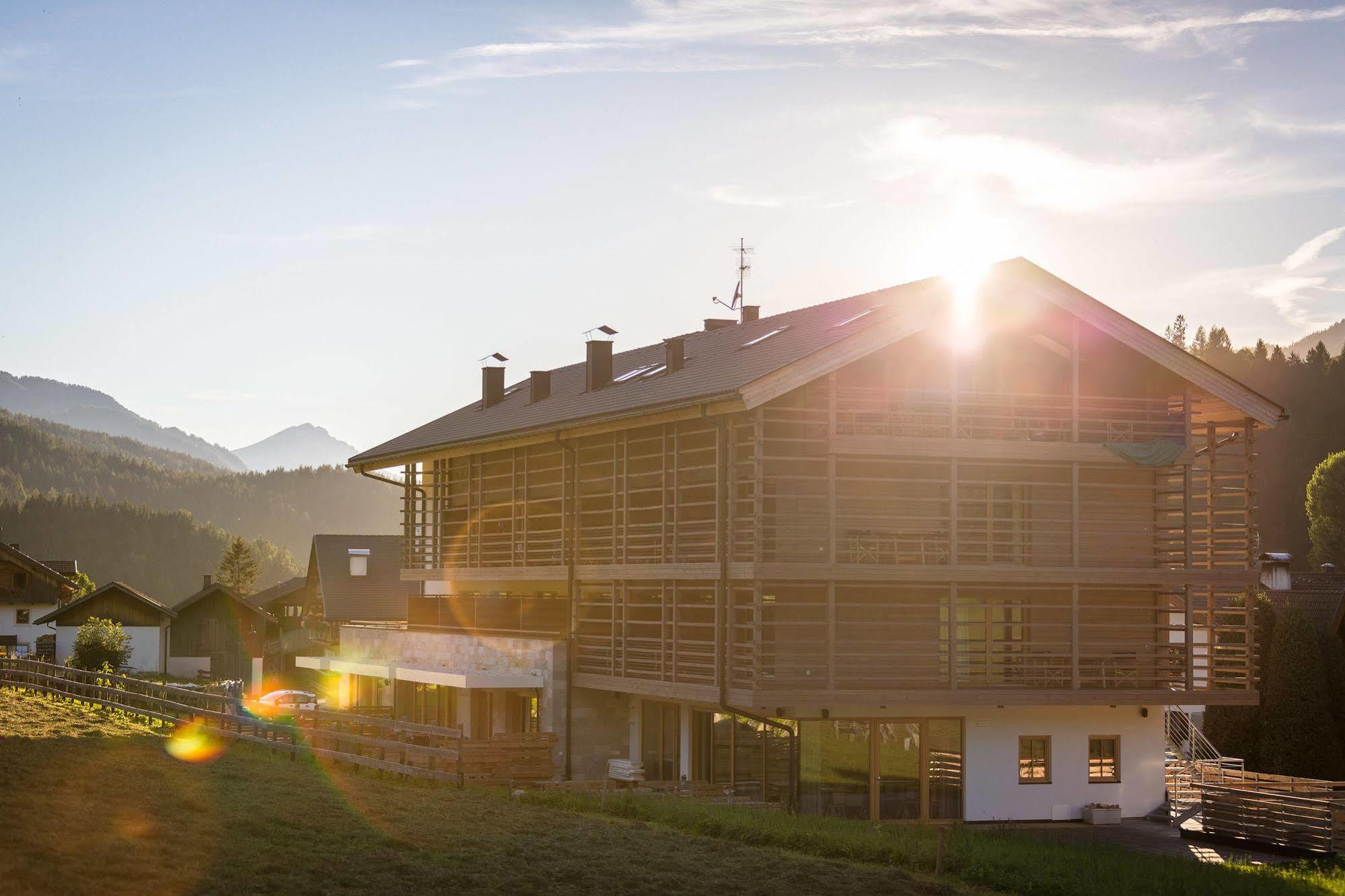 Joas Natur.Hotel.B&B San Candido Zewnętrze zdjęcie